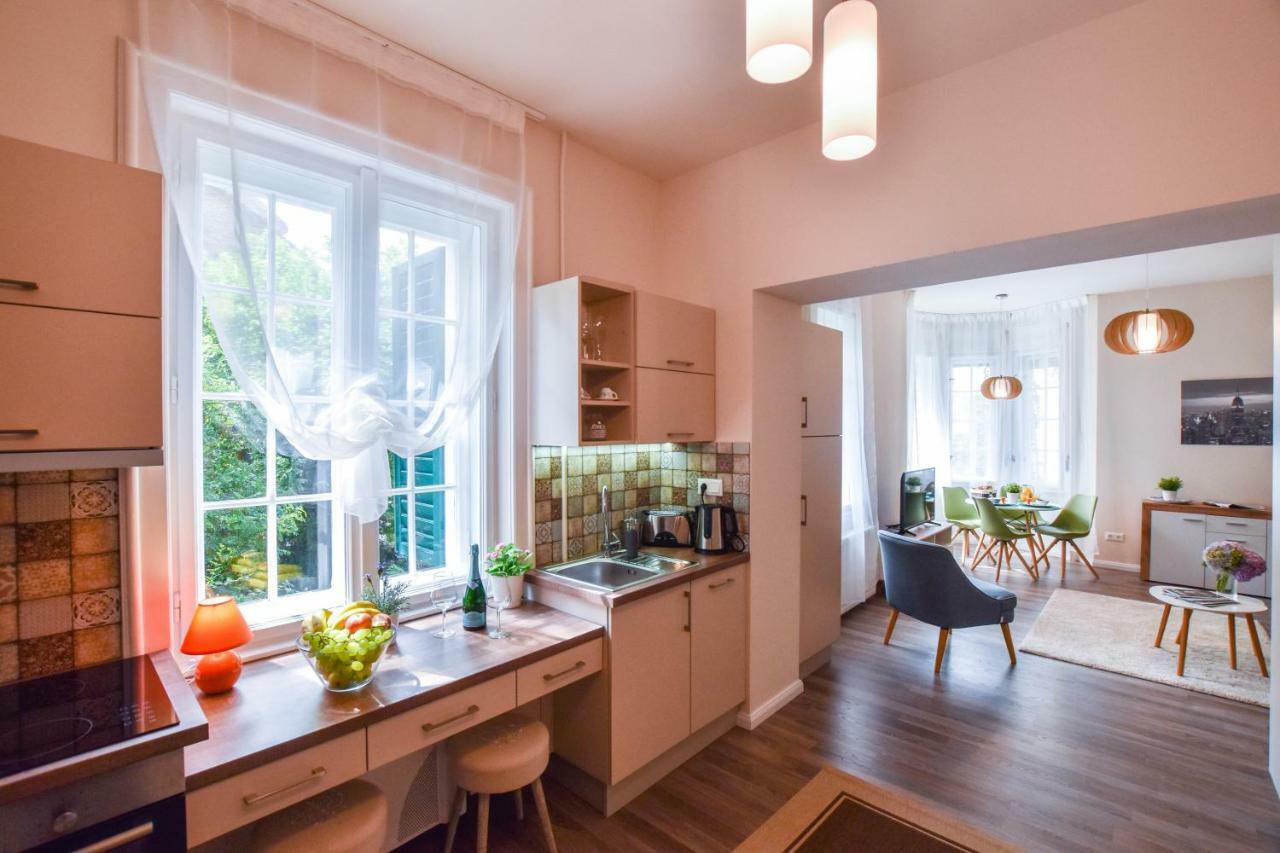 Christine Apartment Close To The Buda Castle ブダペスト エクステリア 写真