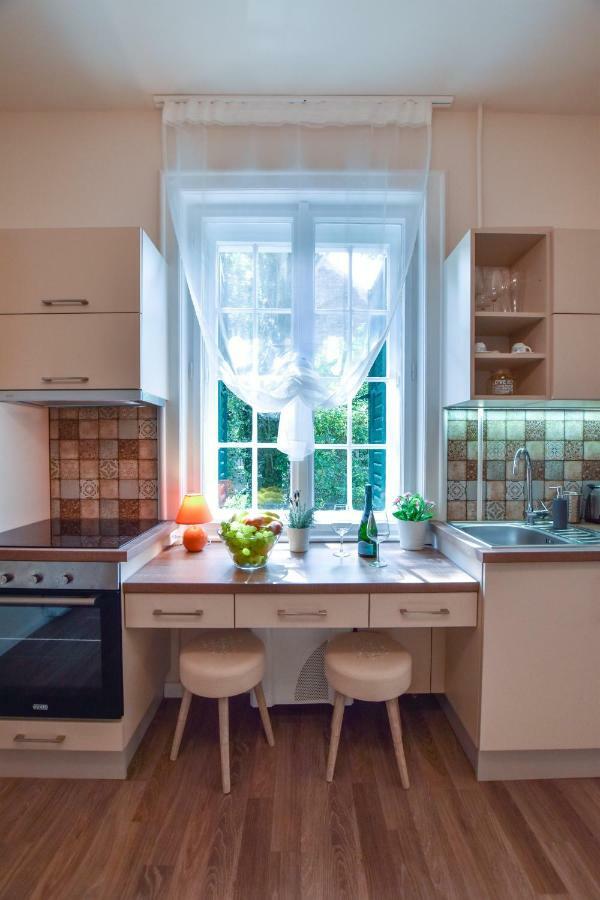 Christine Apartment Close To The Buda Castle ブダペスト エクステリア 写真